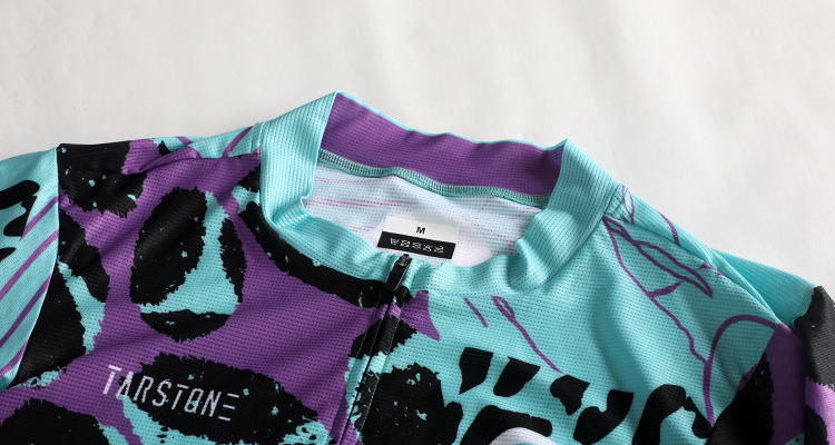 quick zip cycling top